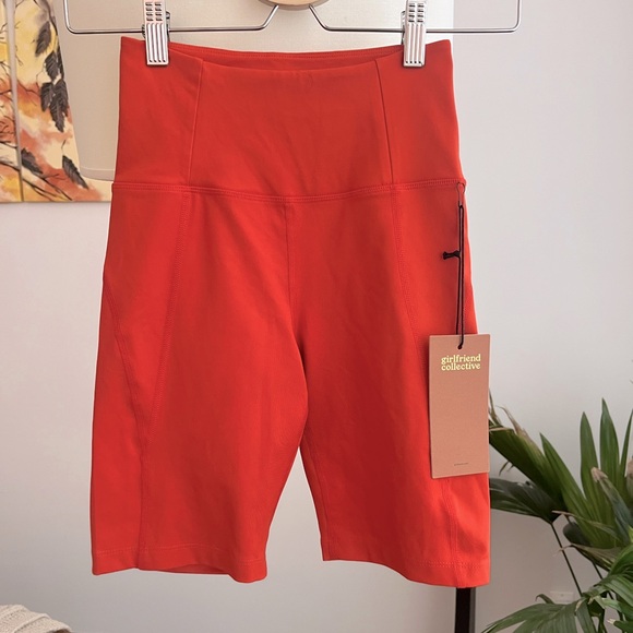 NWT Girlfriend Collective High Rise Bike Short - Picture 4 of 6